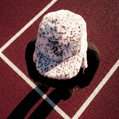 Karvamüts Lumeleopard